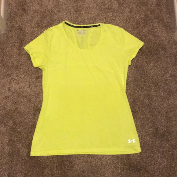 Under Armour Tops - Women’s Under armour shirt
